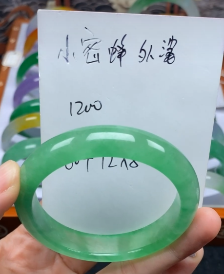 小蜜蜂姐姐专拍